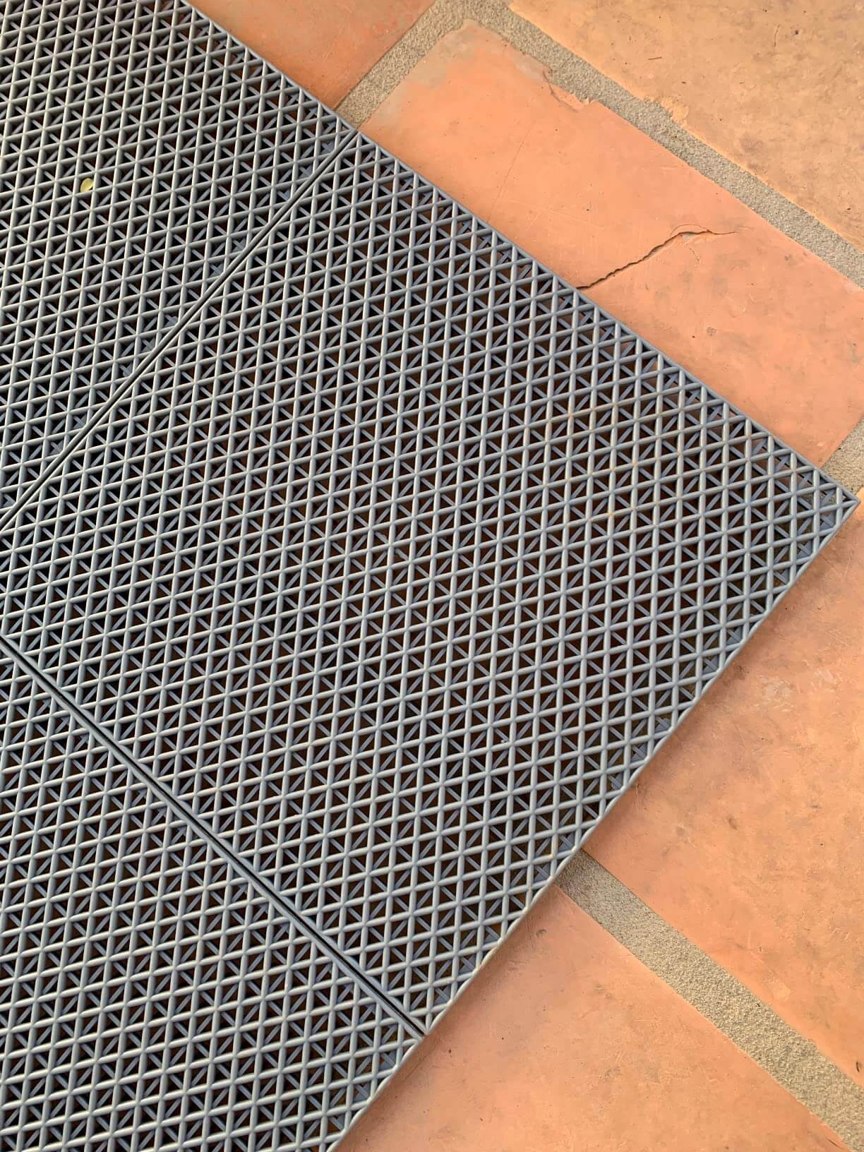 Temporary event flooring setup